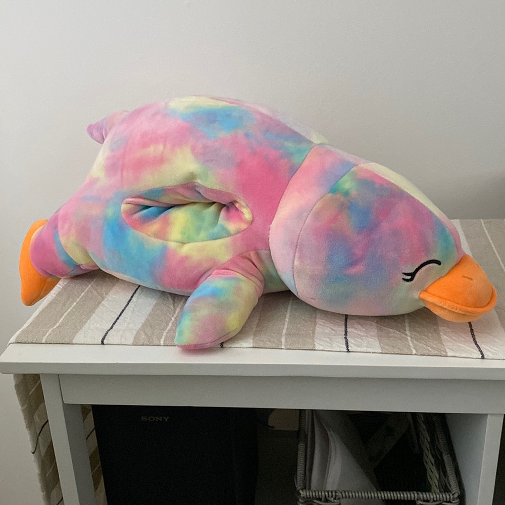 Oribin the Duck Hugmallow Squishmallow 22”